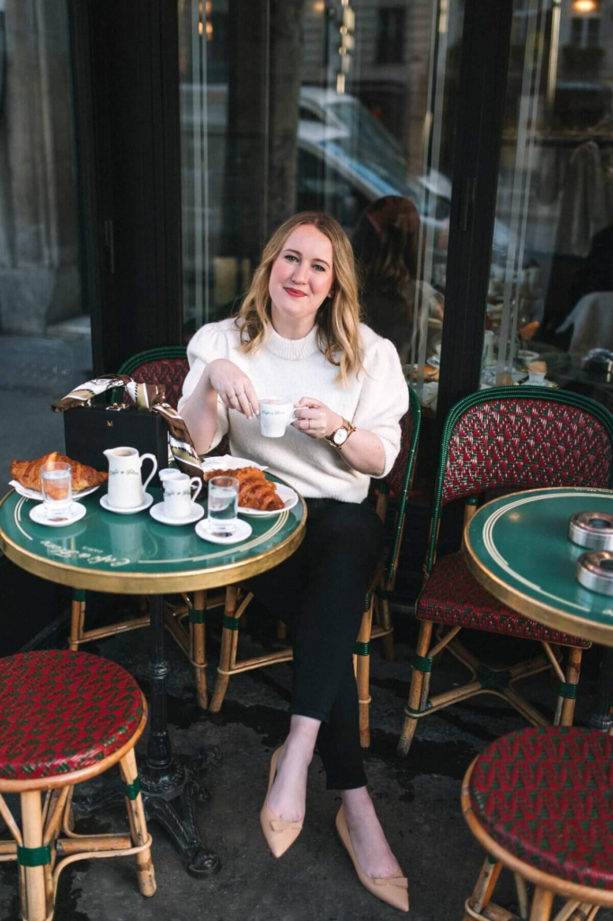 Cozy Chic At The Café