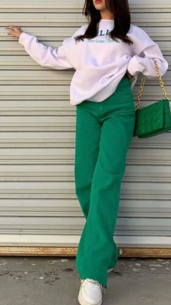 Oversized Sweatshirt And Vibrant Trousers Combo