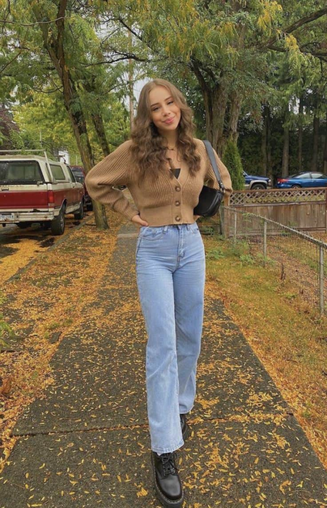 Cozy Cardigan And Wide-Leg Jeans