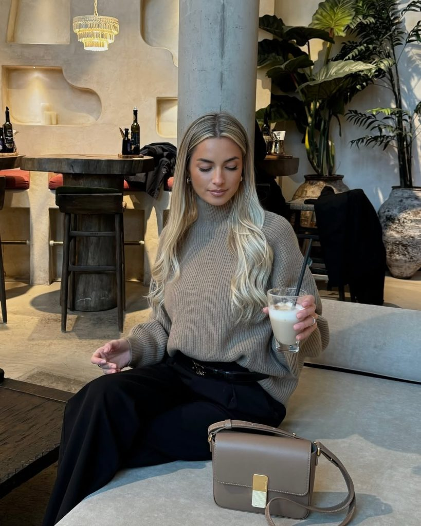 Café Luxe Simplicity