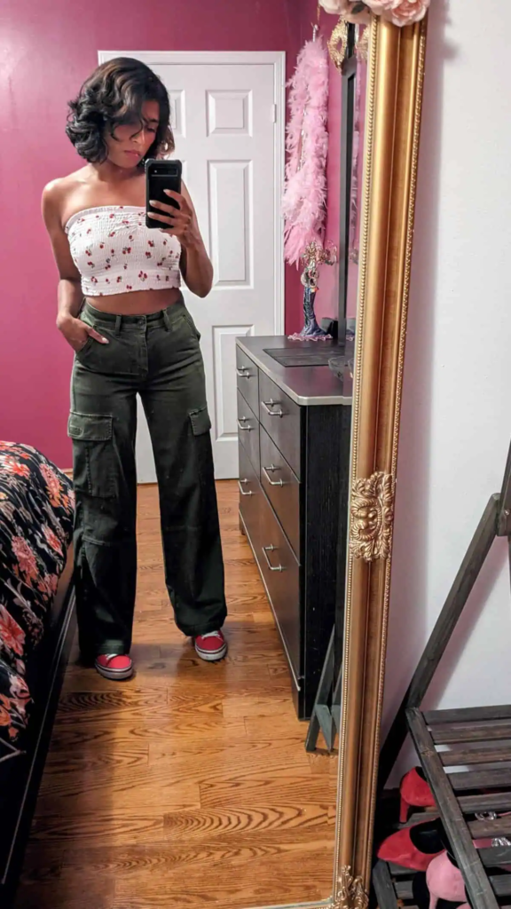 1. Flirty Crop Top And Cargo Chic
