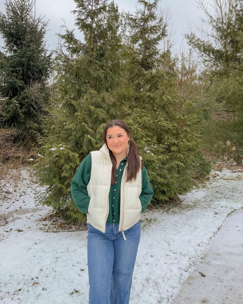 Green and Cream Simplicity