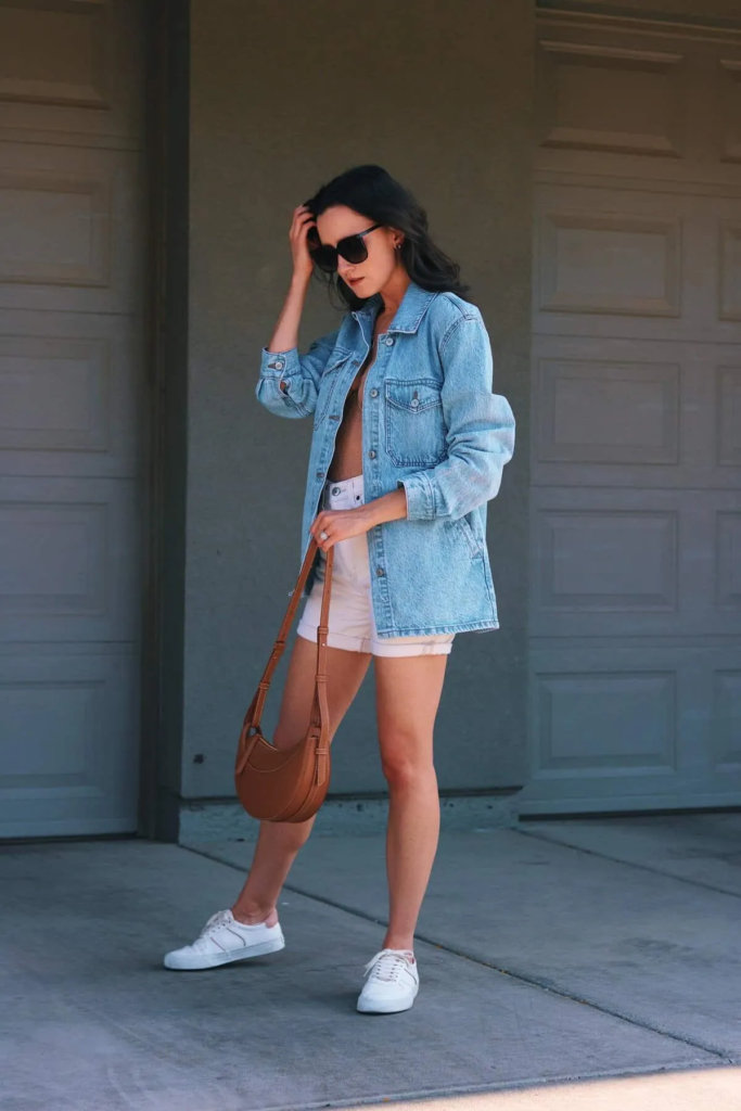 2. Oversized Denim Meets Chic Simplicity