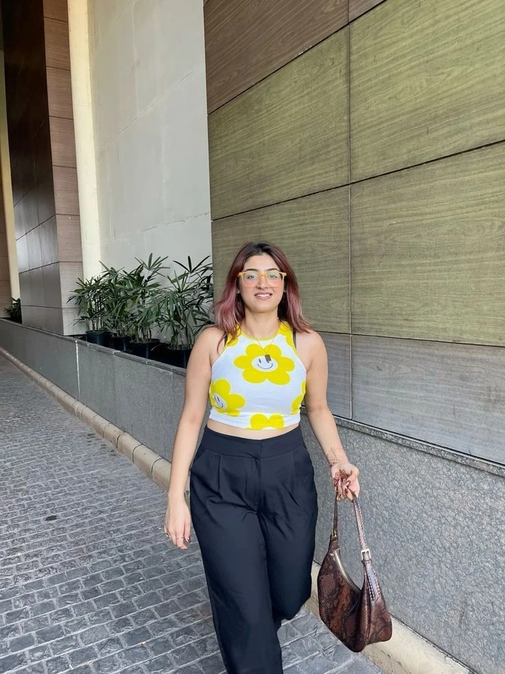 Vintage-Inspired Print Dress with Cinched Waist