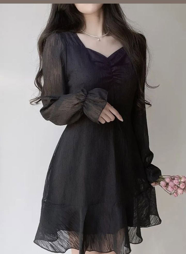 Enchanting Black Chiffon Sweetheart Dress