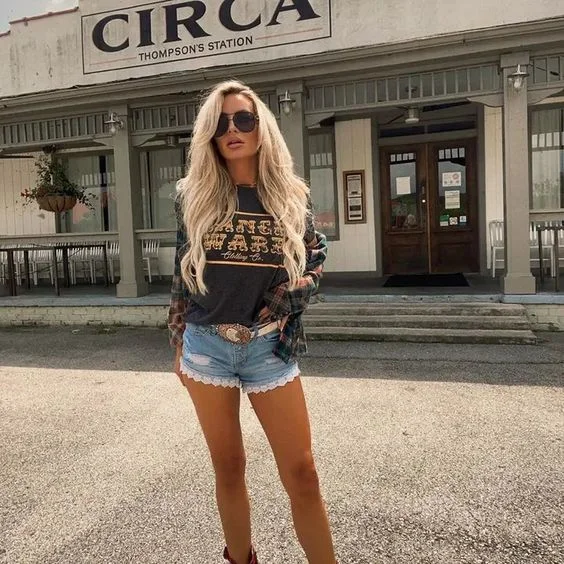 Graphic Shirt with Denim Shorts: Fun and Comfortable