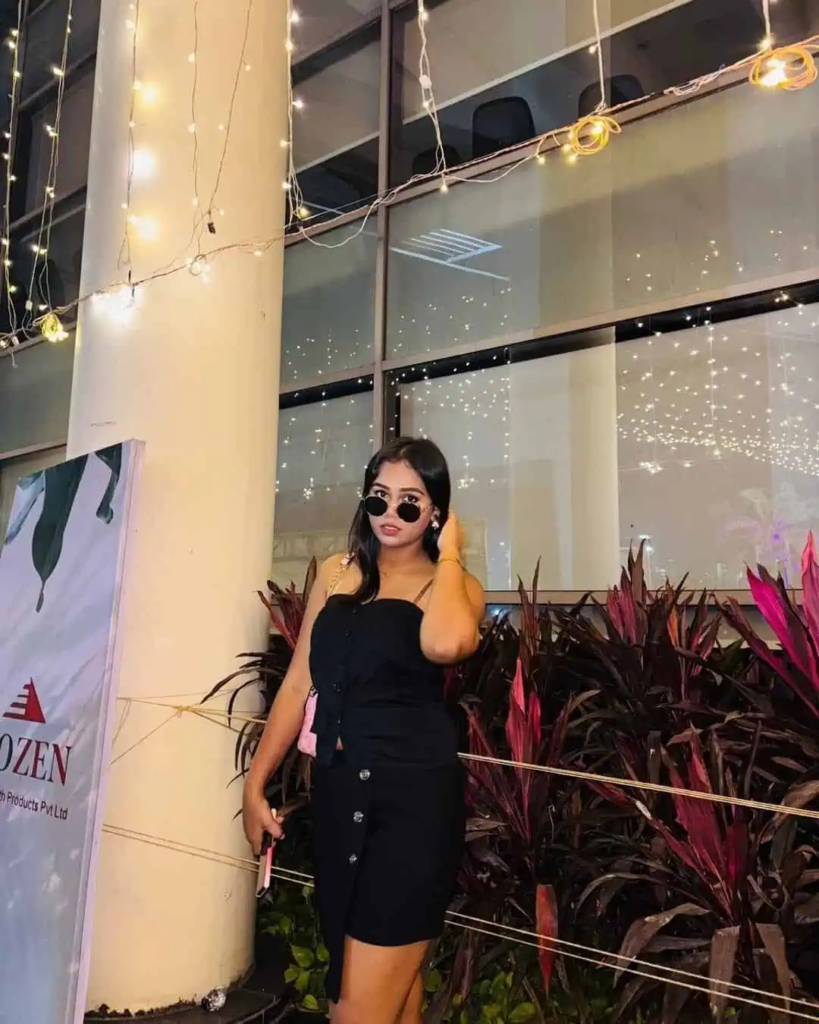 Sleek Black Buttoned Bodycon Dress