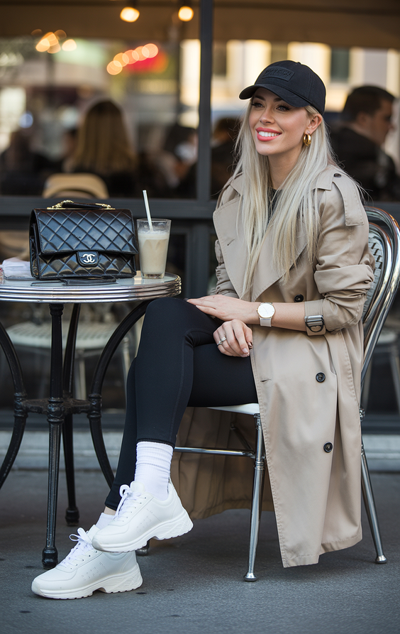 Classic Trench Layers for Everyday Travel