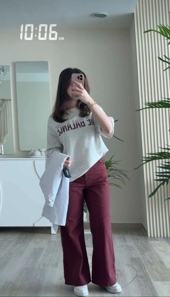 Graphic Tee With Burgundy Wide-Legs