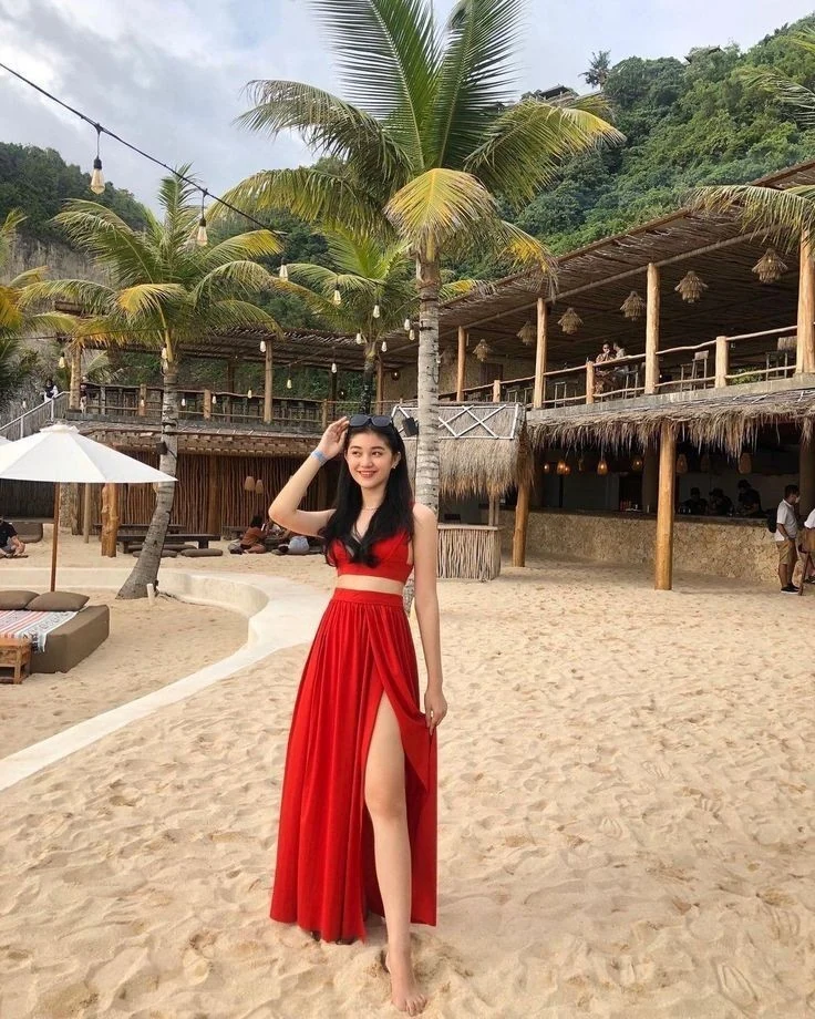 Bold Red Maxi Dress For Beach Glamour