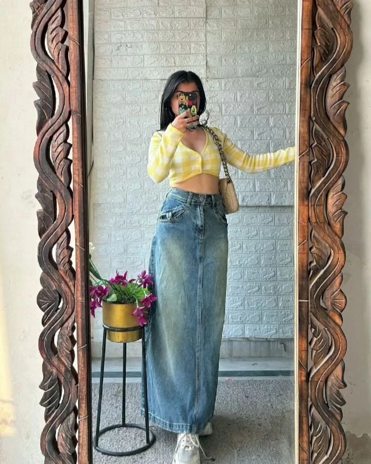 Bright Crop Top With Classic Denim Maxi